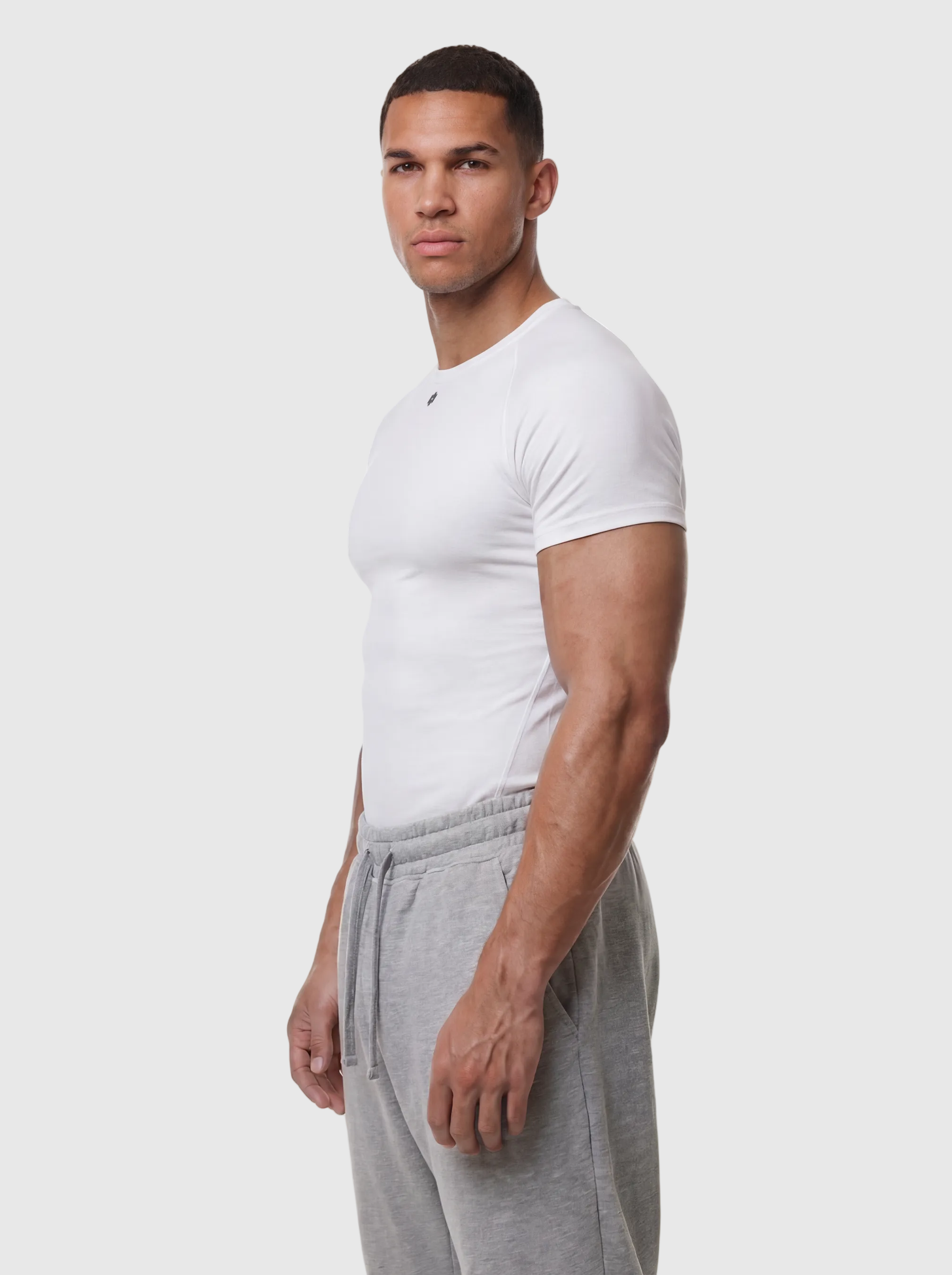 Equinox Muscle-Fit Compression - White