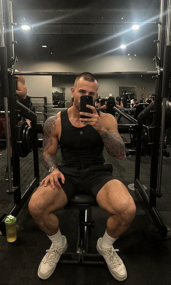 EQUINOX SLEEVLESS TANKTOP