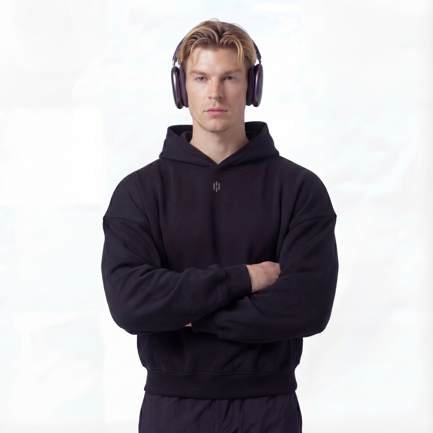 EQUINOX OVERSIZED HOODIE