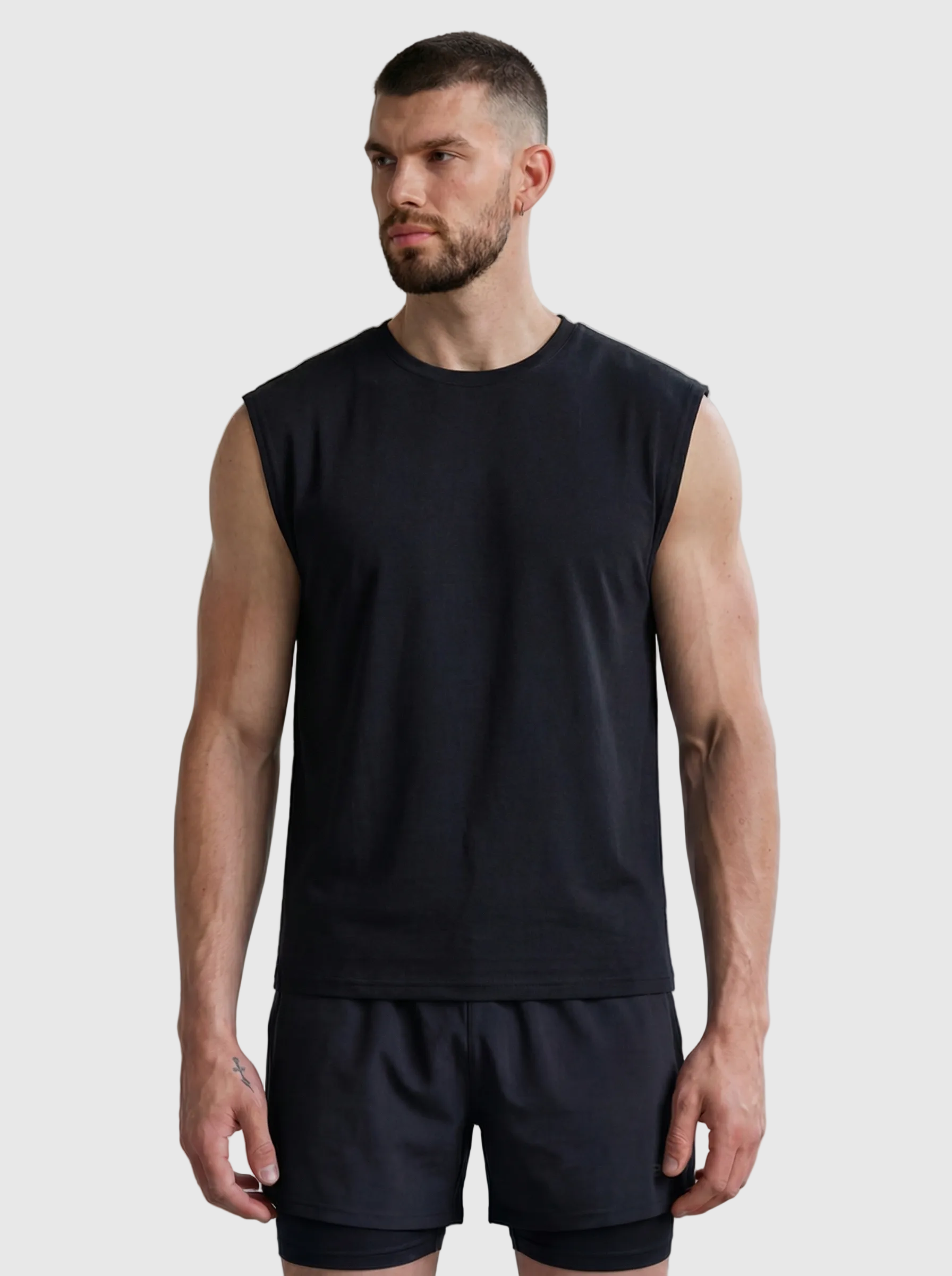 EQUINOX SLEEVLESS TANKTOP